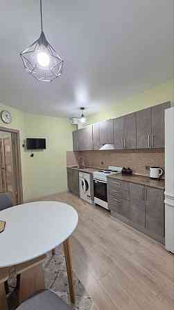 Деміївка, Ясинуватський 10, The Lakes , Либідська, МАУП Киев