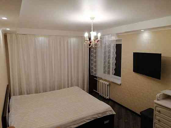 оренда квартири Бажова ст.м.Дарниця ГАЗ 4 пов. 2кімн ТЕРМІНОВО! Киев