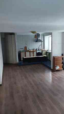 3 комнатная в аренду Центр Б.Житомирская Киев