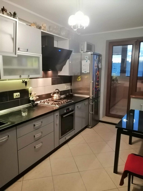 Здається 3 - кімнатна квартира Zubra - photo 6