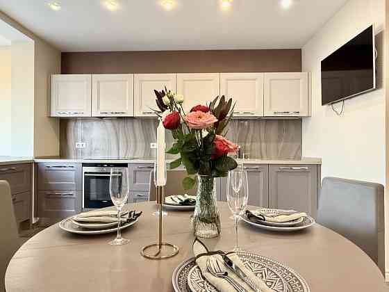 Продаж 3кімн. квартири з кухнею-вітальнею. Голосіївський проспект 30Б Киев