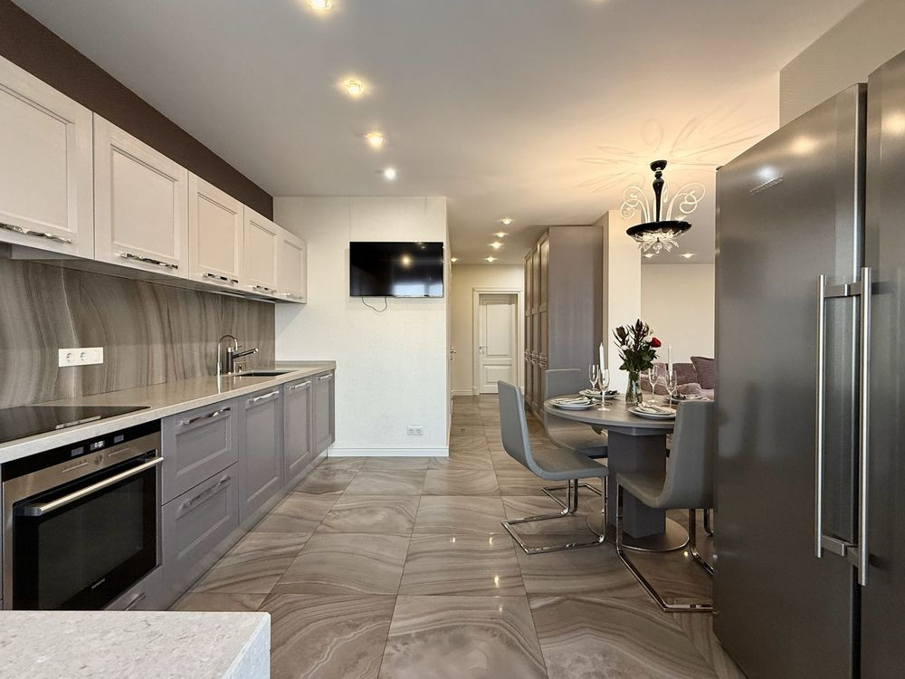 Продаж 3кімн. квартири з кухнею-вітальнею. Голосіївський проспект 30Б Киев - изображение 1