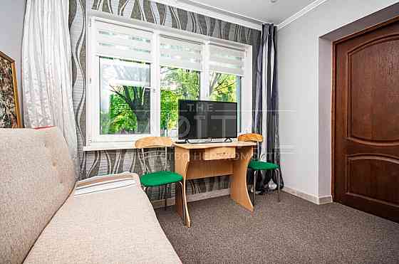 Фассад Продаж Інвестиційна Квартира 1 ПОВЕРХ  106 м2 пр-т Науки Київ Киев