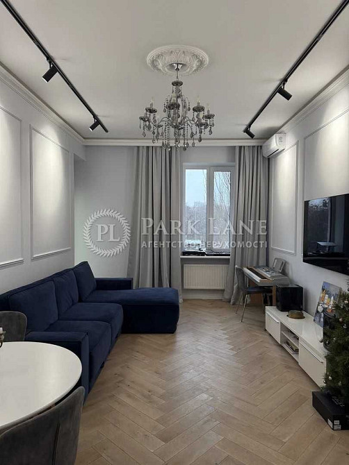 VIP 2к квартира 85м2 Авіконструктора Антонова Сталінка Солом'янський Киев - изображение 1