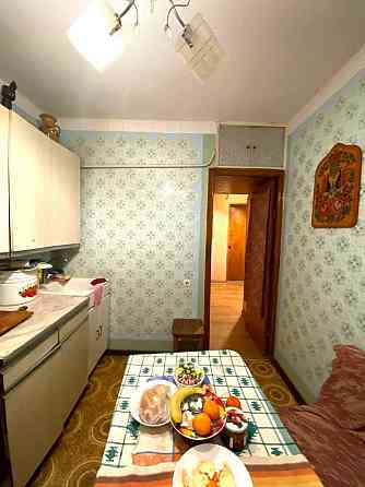 Продам 1-комнатную квартиру на Бочарова (3-259-583) Одесса