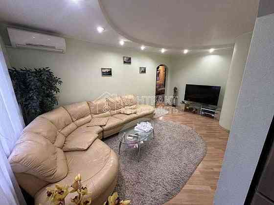 Продаж 3х к. кв., з капітальним ремонтом, с.Жуковского Харків