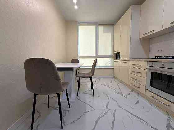 Оренда 1 кімнатної. Фемелі Плаза. Центр Івано-Франківськ