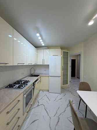 Оренда 1 кімнатної. Фемелі Плаза. Центр Івано-Франківськ