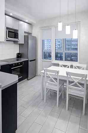 Продаж 1 кім квартири Позняки Русової 7 Дарницький біля озер Киев