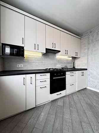 Укомплектована 2х кімнатна квартира з ремонтом Кропивницкий