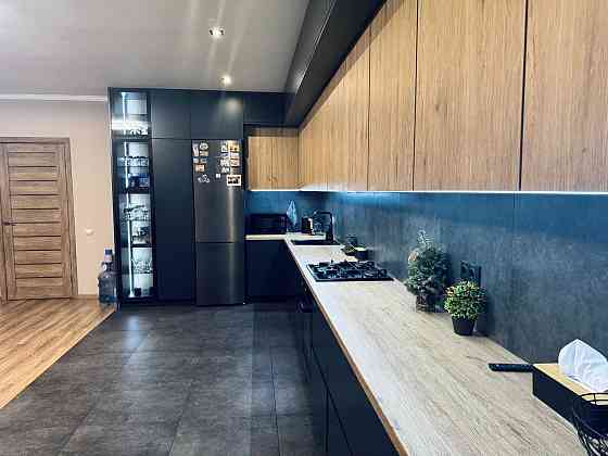 Продаж 3-х кімнатної квартири Львов