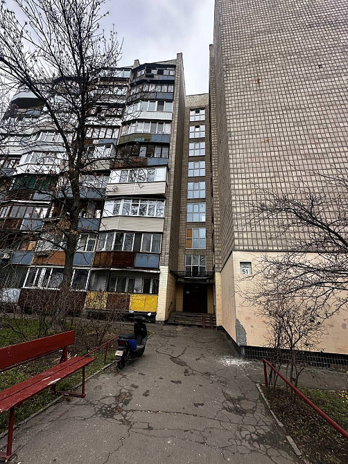 ПРОДАЖ БЕЗ КОМІСІЇ 1 кімнатна квартира Проспект Павла Тичини5/1 Киев - изображение 1