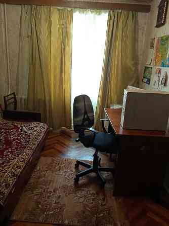 Продам 2-х кімнатну квартиру 10 хв. від м.Індустріальна (Пролетарська) Харків