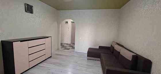 Продам 1-комн.кв, район кин-р Космоса, 3/14в идеальном состоянии. Запорожье