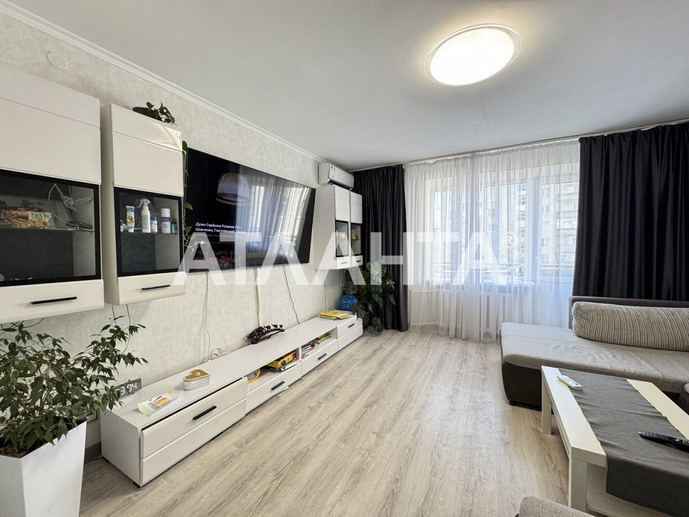 Продаж  4 км квартири по вул Мазепи Львов - изображение 1