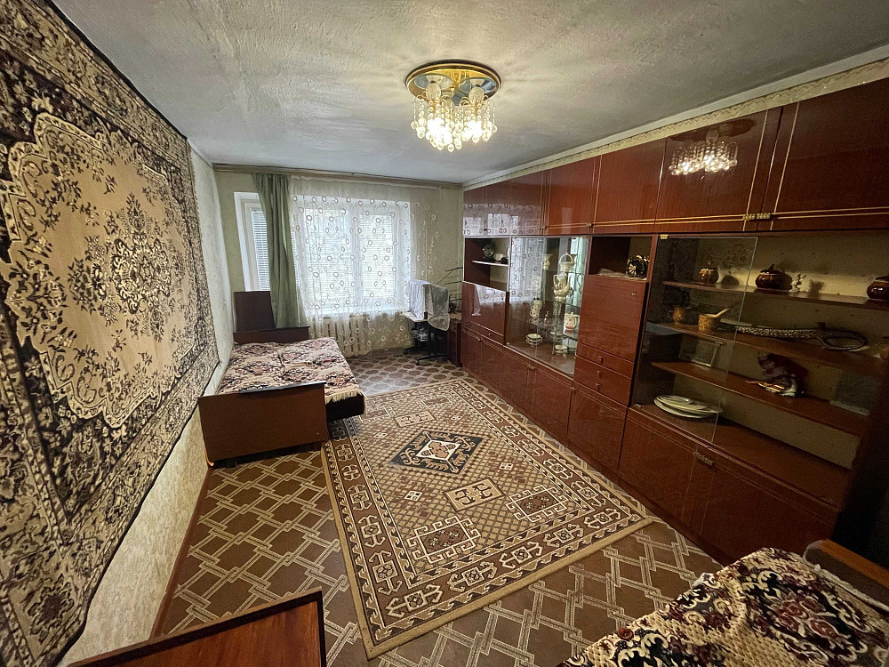 Оренда 2к. квартири, черьомушки Каменец-Подольский - изображение 1