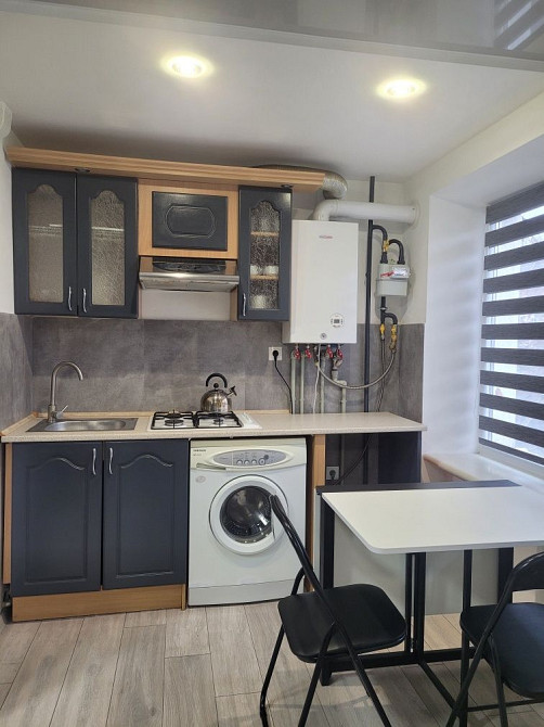 Оренда 1 км.кв.вул.Бандери/Коновальця,автономне опалення,все необхідне Івано-Франківськ - зображення 1