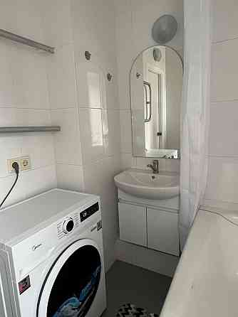 Сдам 2 квартиру бульвар Леси Украинки 24 метро печерское Киев