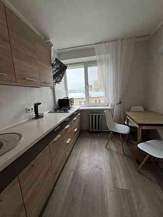 Сдам 2 квартиру бульвар Леси Украинки 24 метро печерское Киев