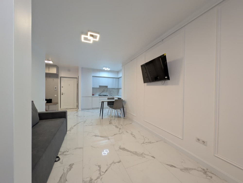 ЖК КОМПАС! Перша здача! Здам ЕЛІТНУ НОВОБУДОВУ, кухня студія + спальня Chernivtsi - photo 4