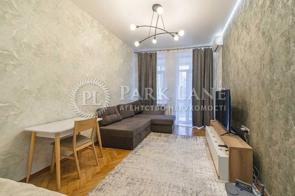 Продам 2к новий ремонт сталінка Печерськ Коновальця Євгена (Щорса) 18 Киев - изображение 1