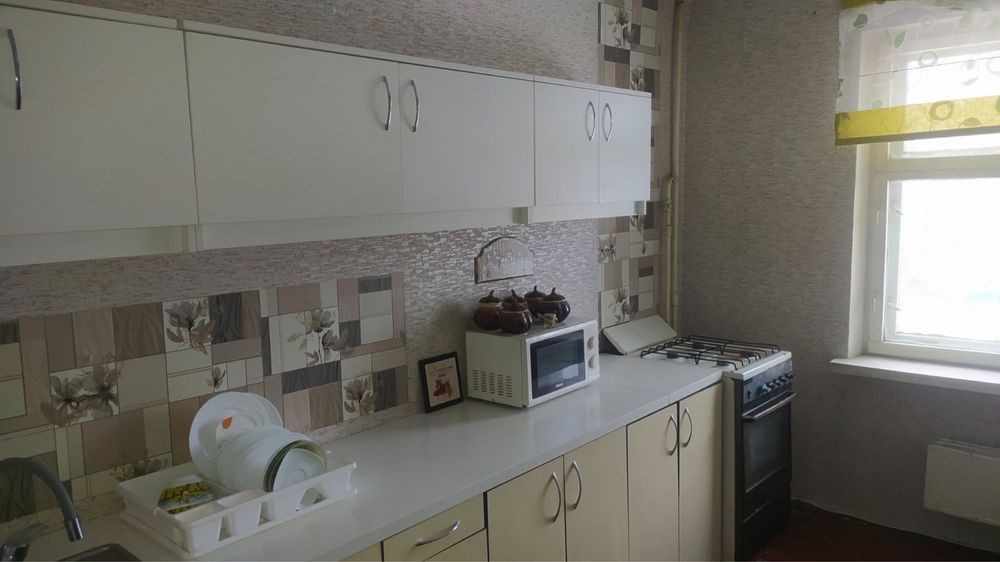 Продам 2 кім кв вул Драгоманова5 Киев - изображение 1