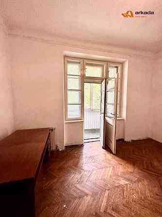 Продам 3 кімнатну квартиру в центрі біля входу в Парк Шевченка! 86м2. Івано-Франківськ