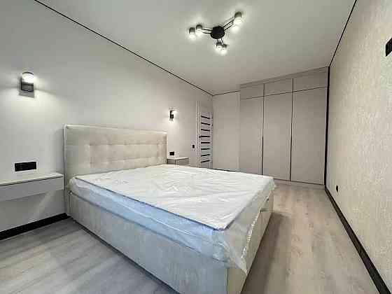 Функціональна двокімнатна в комфортній локації Івано-Франківськ