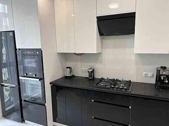 Оренда 2 кім квартири в ЖК Avalon на Чорновола з ремонтом і терасою Львів