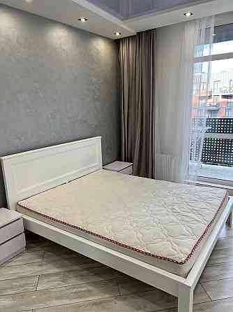 Оренда 2 кім квартири в ЖК Avalon на Чорновола з ремонтом і терасою Львів