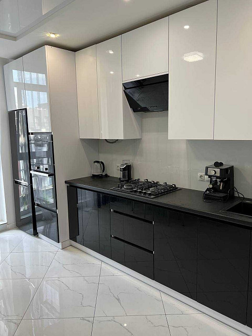 Оренда 2 кім квартири в ЖК Avalon на Чорновола з ремонтом і терасою Львів - зображення 1