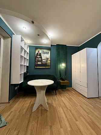 Метро Мінська/Героїв дніпра, без комісії, резервне живлення, 1 поверх Київ