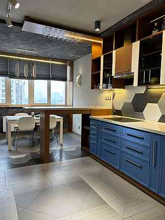 ЖК Венеция Голосіівський р-н,Вул.Самійла Кішки 12-А Київ