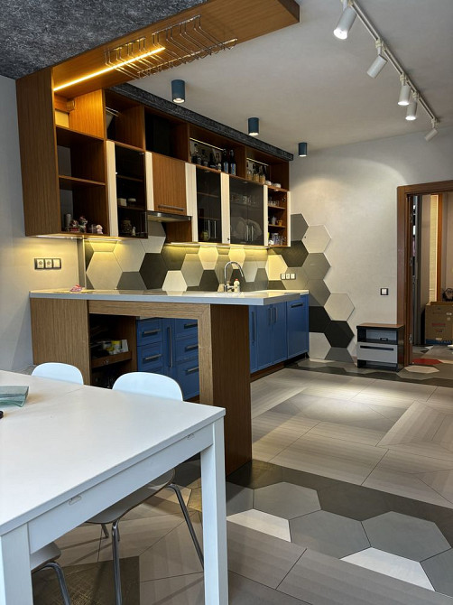 ЖК Венеция Голосіівський р-н,Вул.Самійла Кішки 12-А Київ - зображення 2