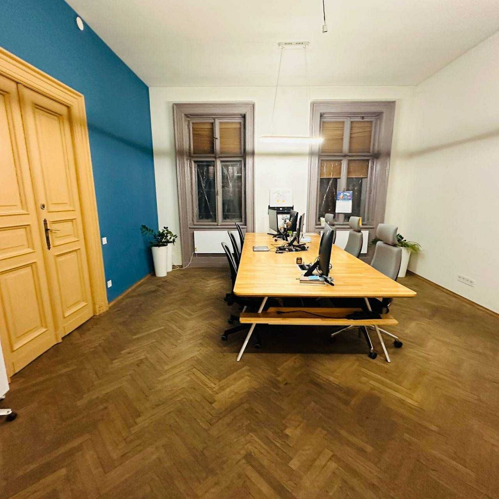 Оренда приміщення (Офіс, квартира). У Львові, по вулиці Героїв Майдану Lviv - photo 1