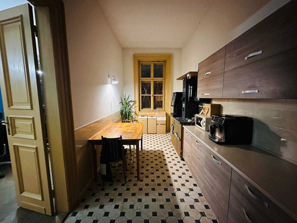 Оренда приміщення (Офіс, квартира). У Львові, по вулиці Героїв Майдану Lviv - photo 3