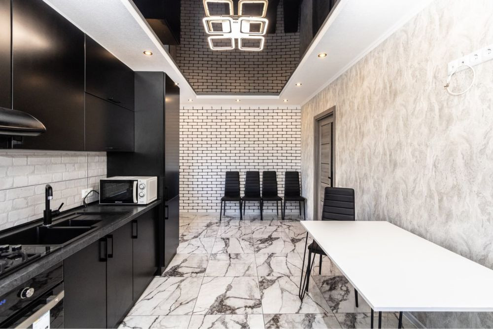 Оренда 2к в самому центрі міста вул. Мельника 10 Іvano-Frankivsk - photo 2