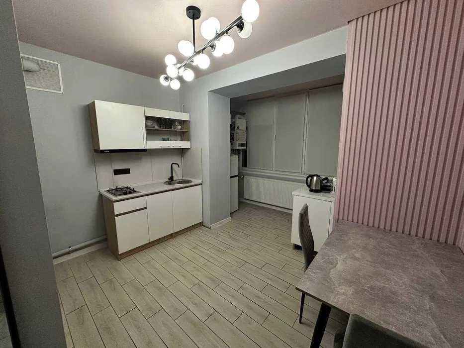 1-кімнатна квартира в районі Епіцентру! Чернігів - зображення 1