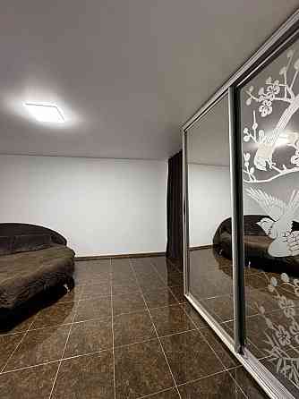 Продам двохкімнатну квартиру в самому центрі міста Чернівці