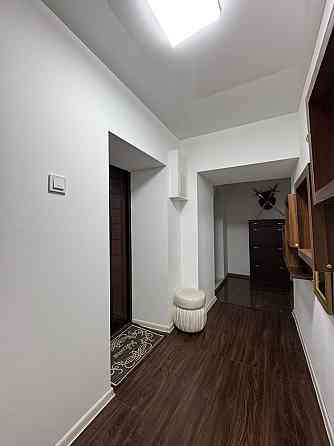 Продам двохкімнатну квартиру в самому центрі міста Чернівці