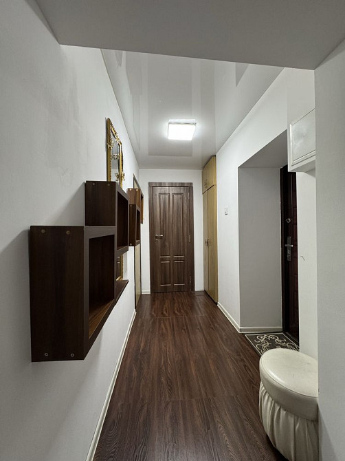 Продам двохкімнатну квартиру в самому центрі міста Чернівці - зображення 1