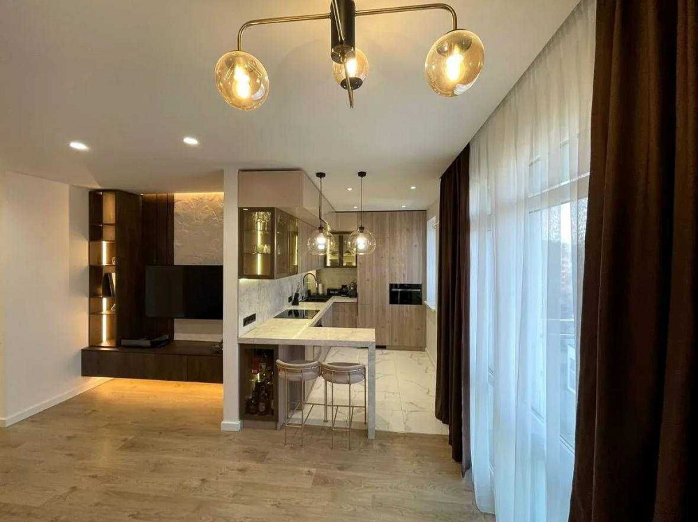 Продаж укомплектованої 2 кім. квартири в ЖК Липки з виглядом на озеро! Іvano-Frankivsk - photo 1