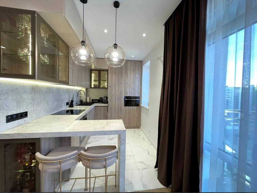 Продаж укомплектованої 2 кім. квартири в ЖК Липки з виглядом на озеро! Іvano-Frankivsk - photo 2