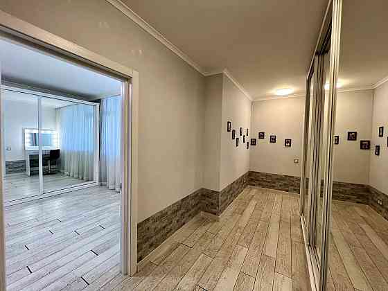 Продаж 3к квартири Осокорки Позняки Єлизавети Чавдар Киев