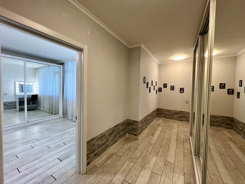 Продаж 3к квартири Осокорки Позняки Єлизавети Чавдар Киев - изображение 6