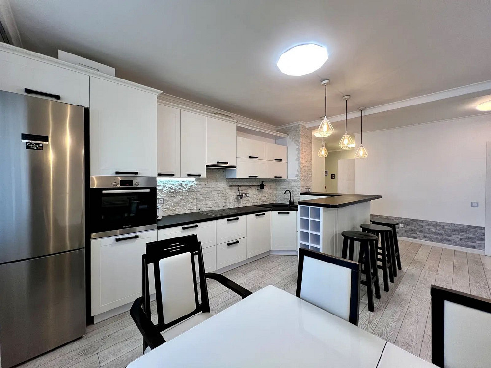 Продаж 3к квартири Осокорки Позняки Єлизавети Чавдар Киев - изображение 2