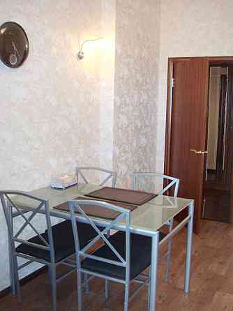 Здам в оренду простору квартиру (85 кв.м.) в центрі Києва Киев