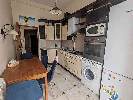 Оренда 3 кімнатної квартири, вулиця Шота Руставелі Lviv