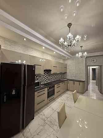 Сдается 4 комнатная квартира. Закрытый двор. Новый дом. Славянск. Славянск