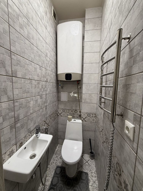 Сдается 4 комнатная квартира. Закрытый двор. Новый дом. Славянск. Славянск - изображение 8